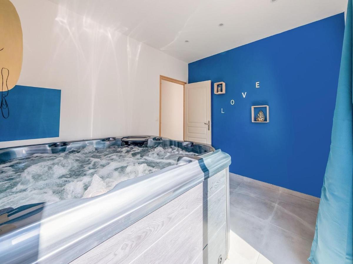 Fully Renovated House Only Few Minutes Walk Away From Ohama Beach Vierville-sur-Mer Exterior photo