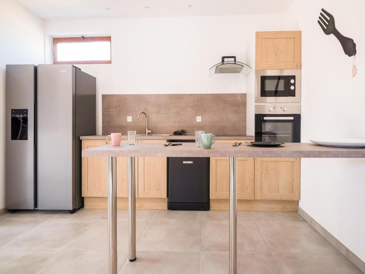 Fully Renovated House Only Few Minutes Walk Away From Ohama Beach Vierville-sur-Mer Exterior photo